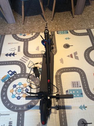 Patinete eléctrico plegable