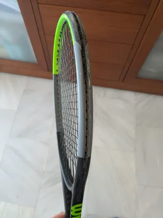 Raqueta Wilson Blade 305g, grip 3