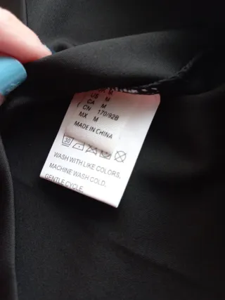 Camiseta deportiva Alo mujer Talla m, nueva