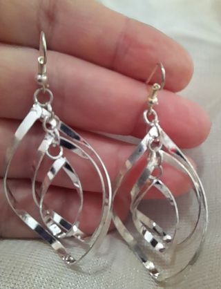 Pendientes largos baño plata diseño original