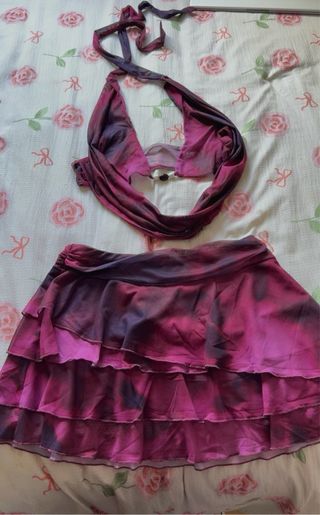 Conjunto dos piezas halter y minifalda