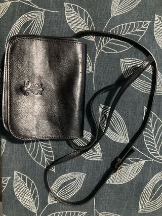 Bolso de cuero negro de Florencia