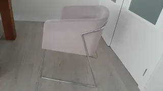 Sillas de diseño, para comedor, salas de espera.