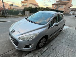 Peugeot 308 2012