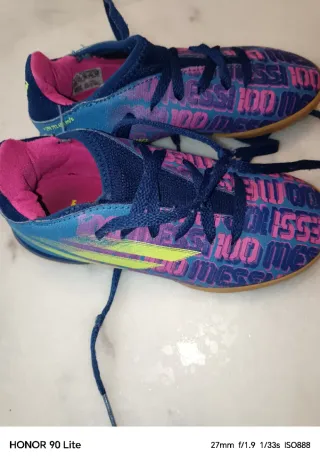 Botas de fútbol Messi Talla 30