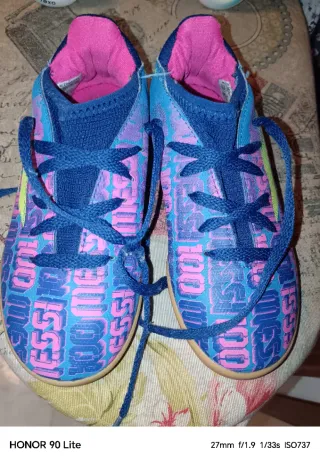 Botas de fútbol Messi Talla 30