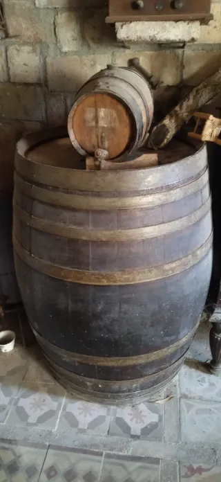 Barriles antiguos madera varios tamaños