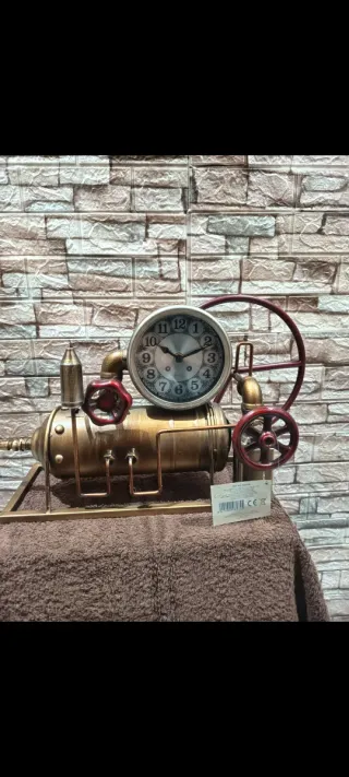 Moto Decorativa Hierro Roja