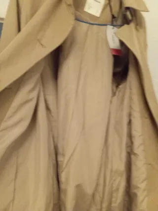 Gabardina Beige Talla L Nueva con Etiqueta