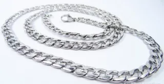 Cadena barbada en plata gruesa