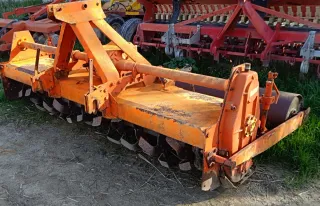 Rotovator fresa Agrator ASR 2800 con rodillo