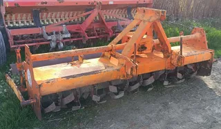 Rotovator fresa Agrator ASR 2800 con rodillo
