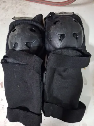 Protecciones Skate Street Fighter Talla L