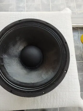 Altavoz ARP L 18 700 Profesional