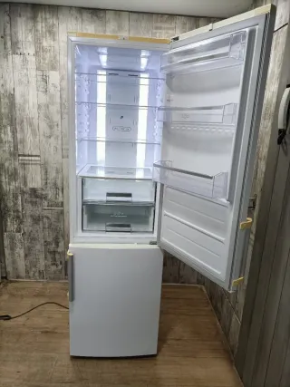 Nevera marca LG 200/60cm clase A++ con Garantía