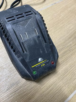 Batería y Cargador Stayer L20 18V