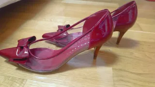 Zapatos tacón rojos lazo n°37