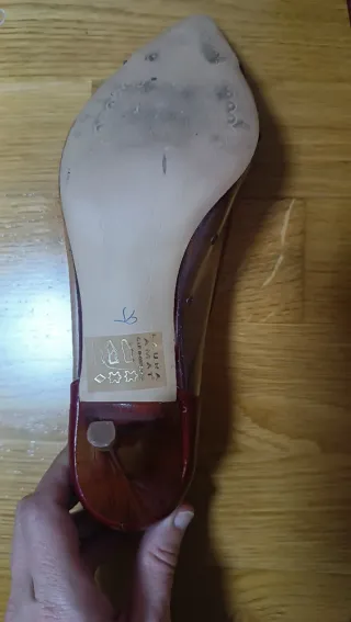 Zapatos tacón rojos lazo n°37