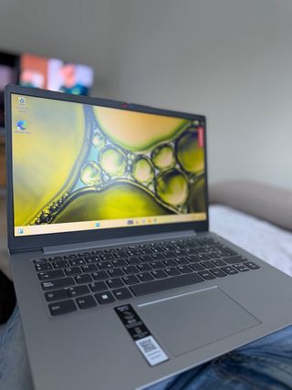 Portátil Lenovo Gris