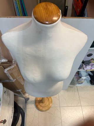 ALQUILER maniquí profesional (color blanco)