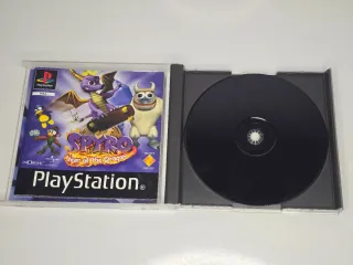 Spyro Year of the Dragon PS1 PAL