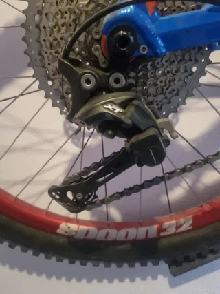 Bicicleta Enduro Mondraker 27.5 Montada a capricho