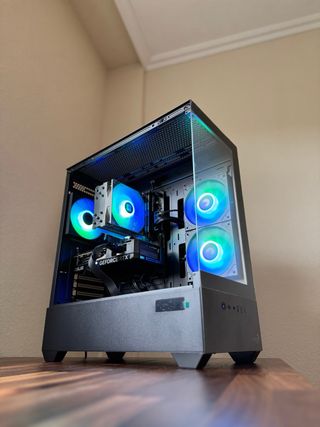 PC GAMING - RTX 4060TI - 32GB - RYZEN 7 5700X