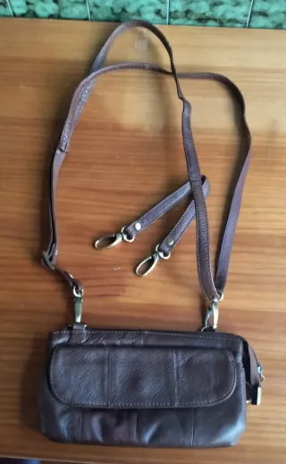 Bolso/riñonera marrón de piel