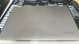 Portátil Lenovo Yoga 530-14IKB Gris/Plata