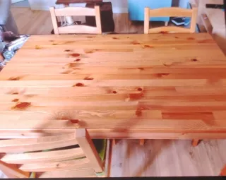 Set tavolo e 4 sedie di Ikea