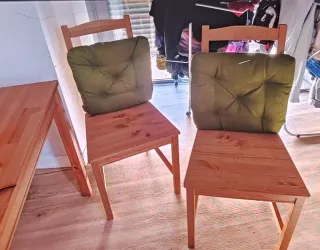 Set tavolo e 4 sedie di Ikea