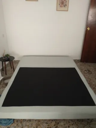 Sofá Cama Maison du Monde con dos cojines