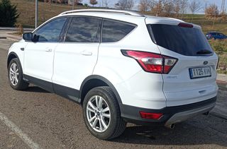 FORD KUGA ECOBOOST AUTO S&S TREND 120 CV