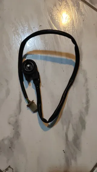 Sensor Caballete Lateral Aprilia Arrecifes