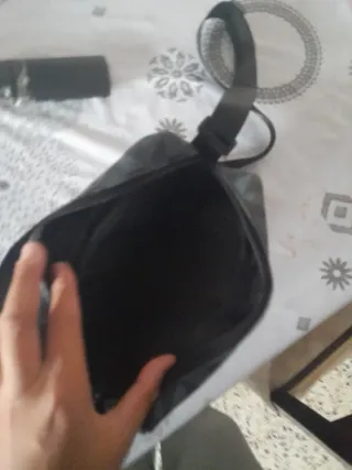 Riñonera negra y gris