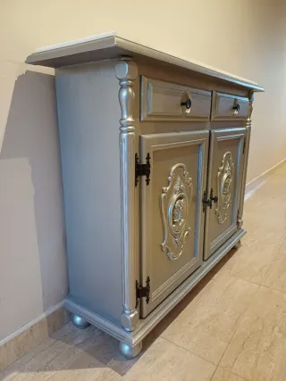Mueble bajo plata restaurado
