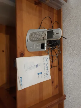 Teléfono Inalámbrico Philips CD445 con Contestador