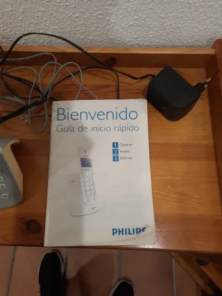 Teléfono Inalámbrico Philips CD445 con Contestador