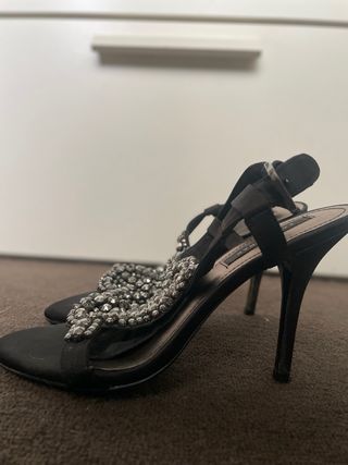 Tacones Zara Negros con lentejuelas