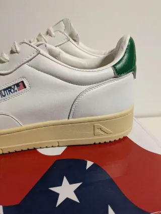 Autry Sapatilhas Brancas e Verdes