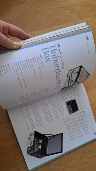 The Complete Book of Retro Crafts Collecting, D...