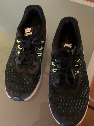 Zapatillas Nike Zoom Hombre Negras y azul