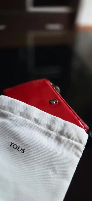 Monedero y targetero TOUS colección Dorp de vinilo