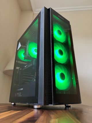 PC GAMING - RTX 5060 - 32GB - RYZEN 7 5800X