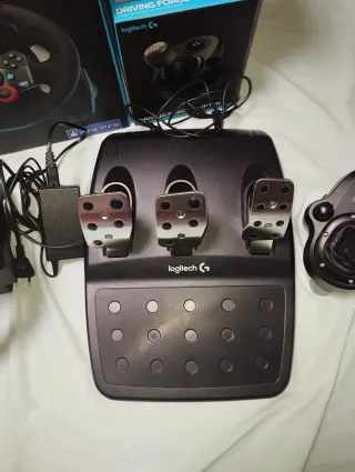 Volante Logitech G29 PS4