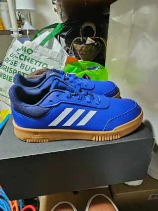Scarpe Adidas Ginnastica Blu suola beige scuro