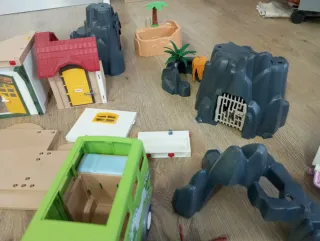 Playmobil:  2 Campos de fútbol y accesorios