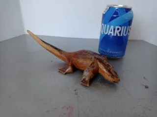 Figura lagarto madera tallada África antigua