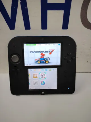 Nintendo 2DS Azul Negra