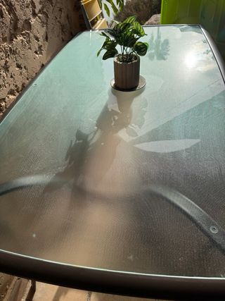 Set di sedie da terrazza e tavolo da gioco